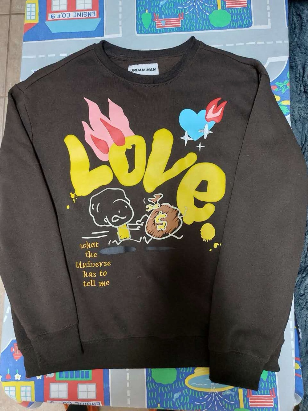 Brown crew neck sweatshirt